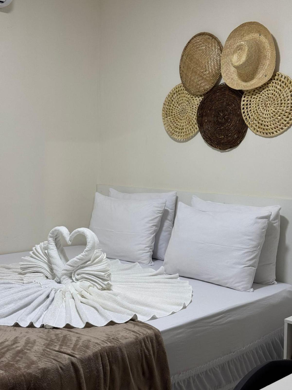 Village Comfort Hotel กานินเด เจ เซาฟรันซิสโก ภายนอก รูปภาพ